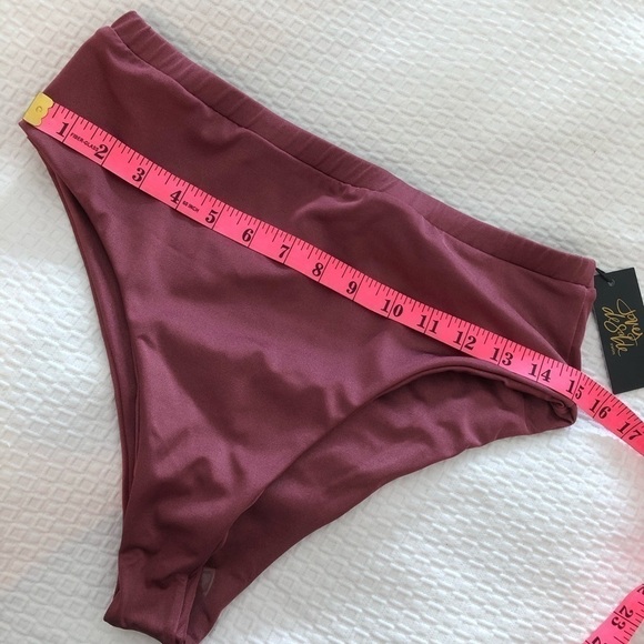 Joues de Sable Dominique Bottom And Top Bikini Set - Picture 11 of 16